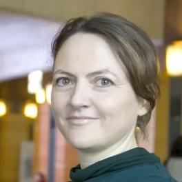 Nuria Alabao